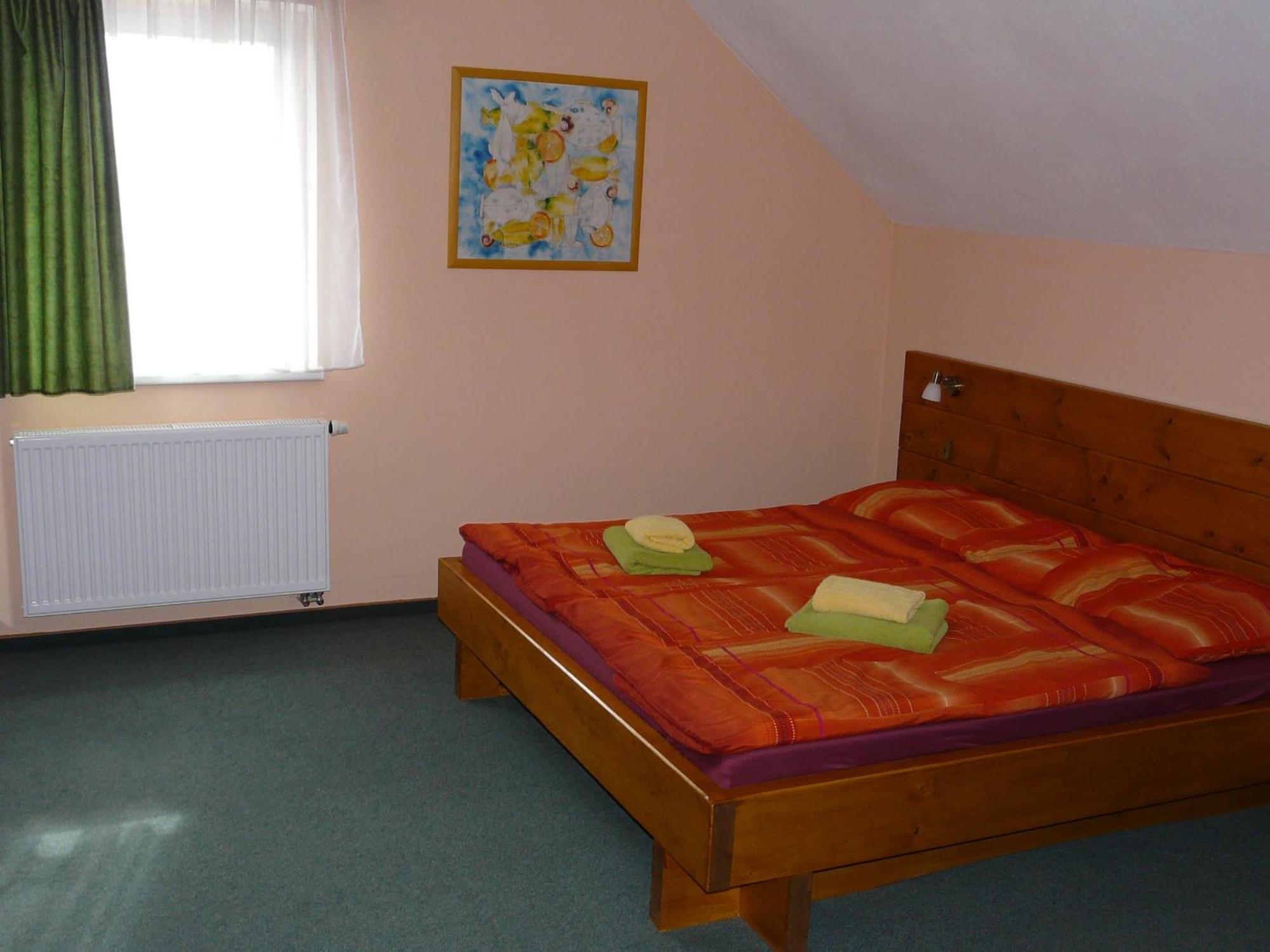 Wellness Penzion Palice Jindrichuv Hradec Luaran gambar