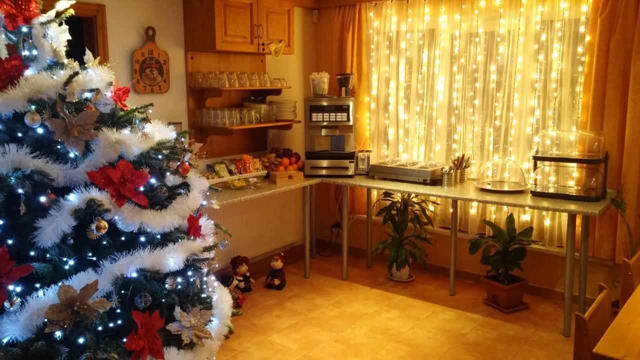 Wellness Penzion Palice Jindrichuv Hradec Luaran gambar