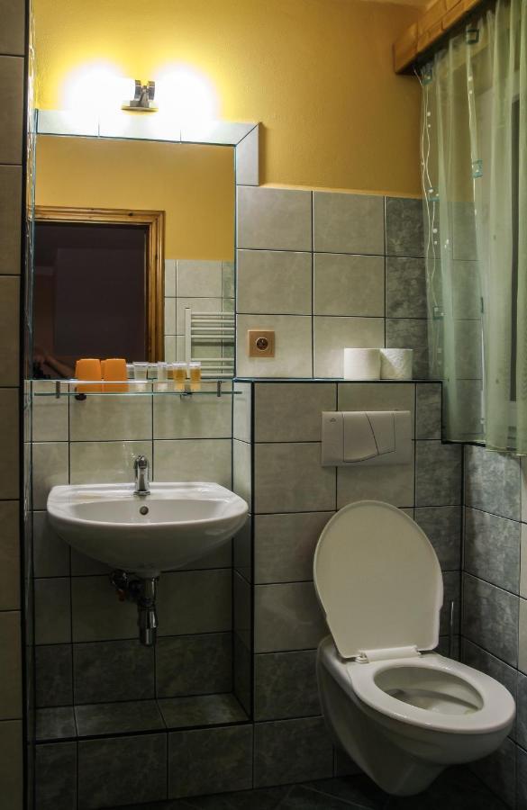 Wellness Penzion Palice Jindrichuv Hradec Luaran gambar